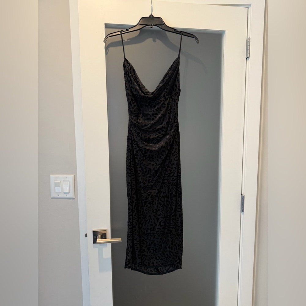 Elegant Black Leopard Print Dress